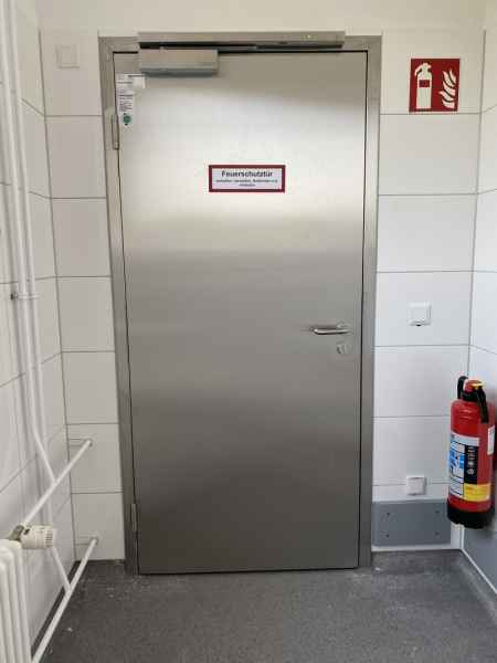 Edelstahltüren